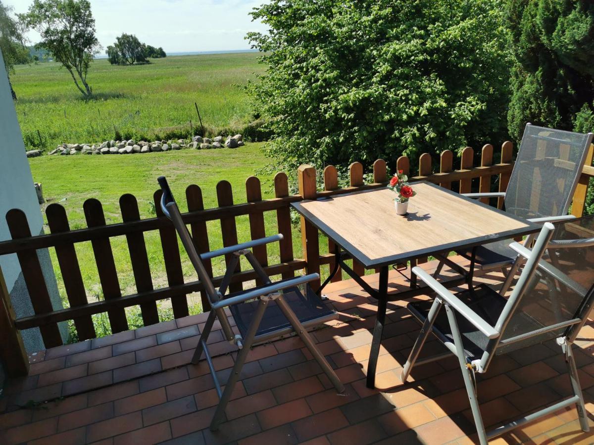 Westphal'S Ferienwohnung Groß Zicker Bagian luar foto